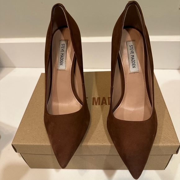 Brown Steve Madden Heels / Size 9 - Picture 1 of 3